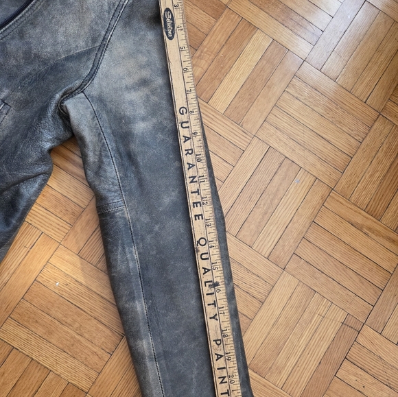 CANADIAN VINTAGE Distressed, Brown Leather Assymetrical Jacket by OCEAN WEST - Picture 15 of 16